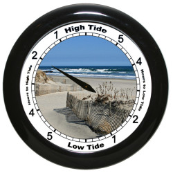 Winter Beach - TIDE CLOCK
