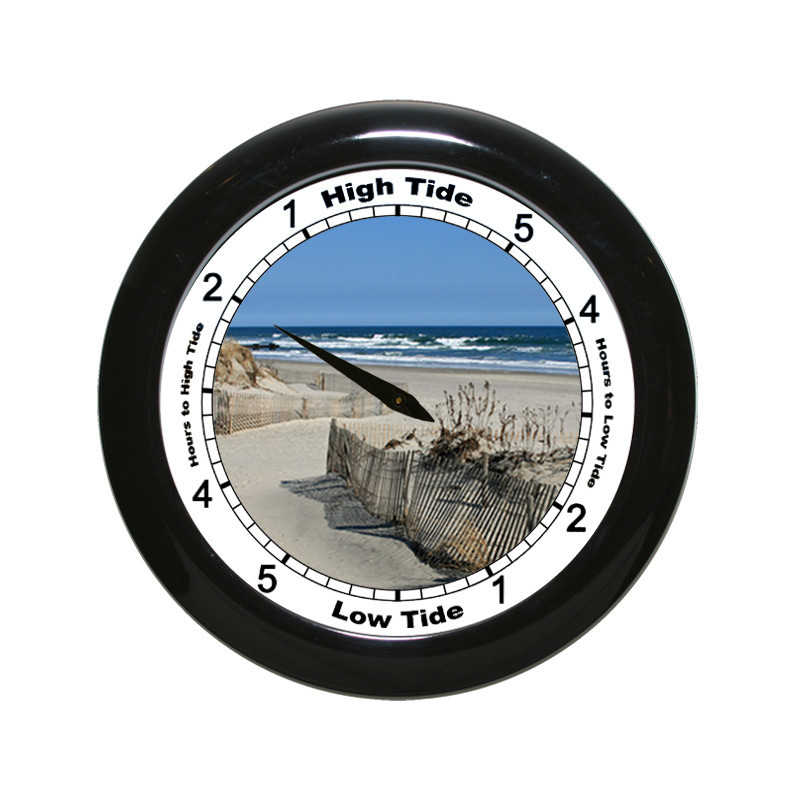 Winter Beach - TIDE CLOCK